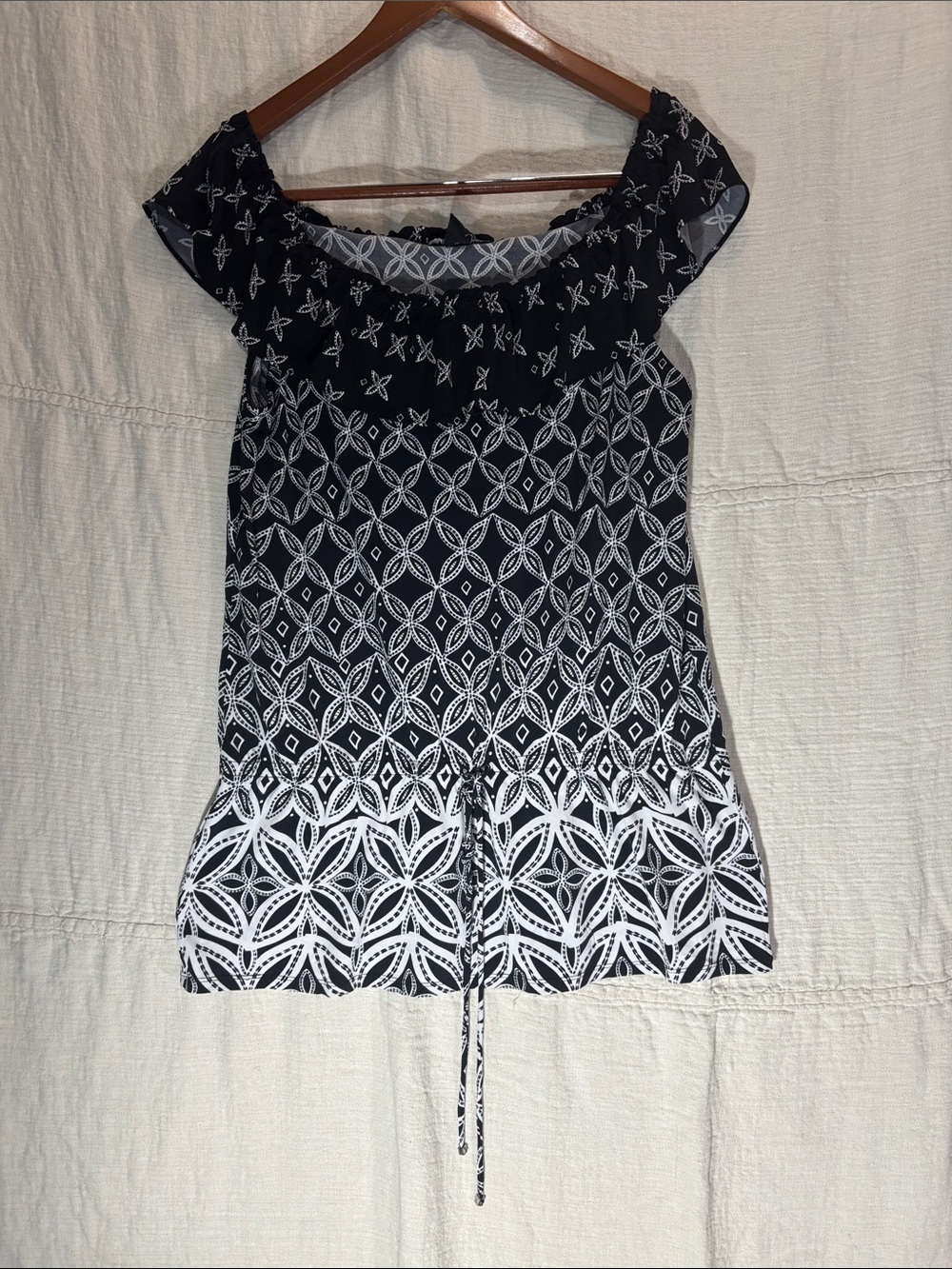 White House Black Market Black & White Geometric Drawstring Tunic/Mini Dress